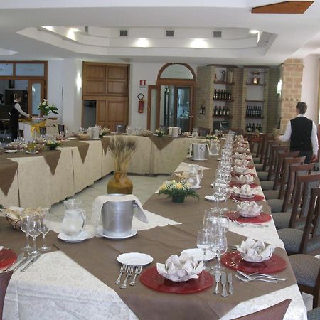 Hotel Ristorante Antica Marina 니코테라 마리나 외부 사진