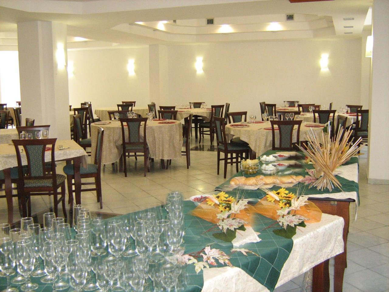 Hotel Ristorante Antica Marina 니코테라 마리나 외부 사진