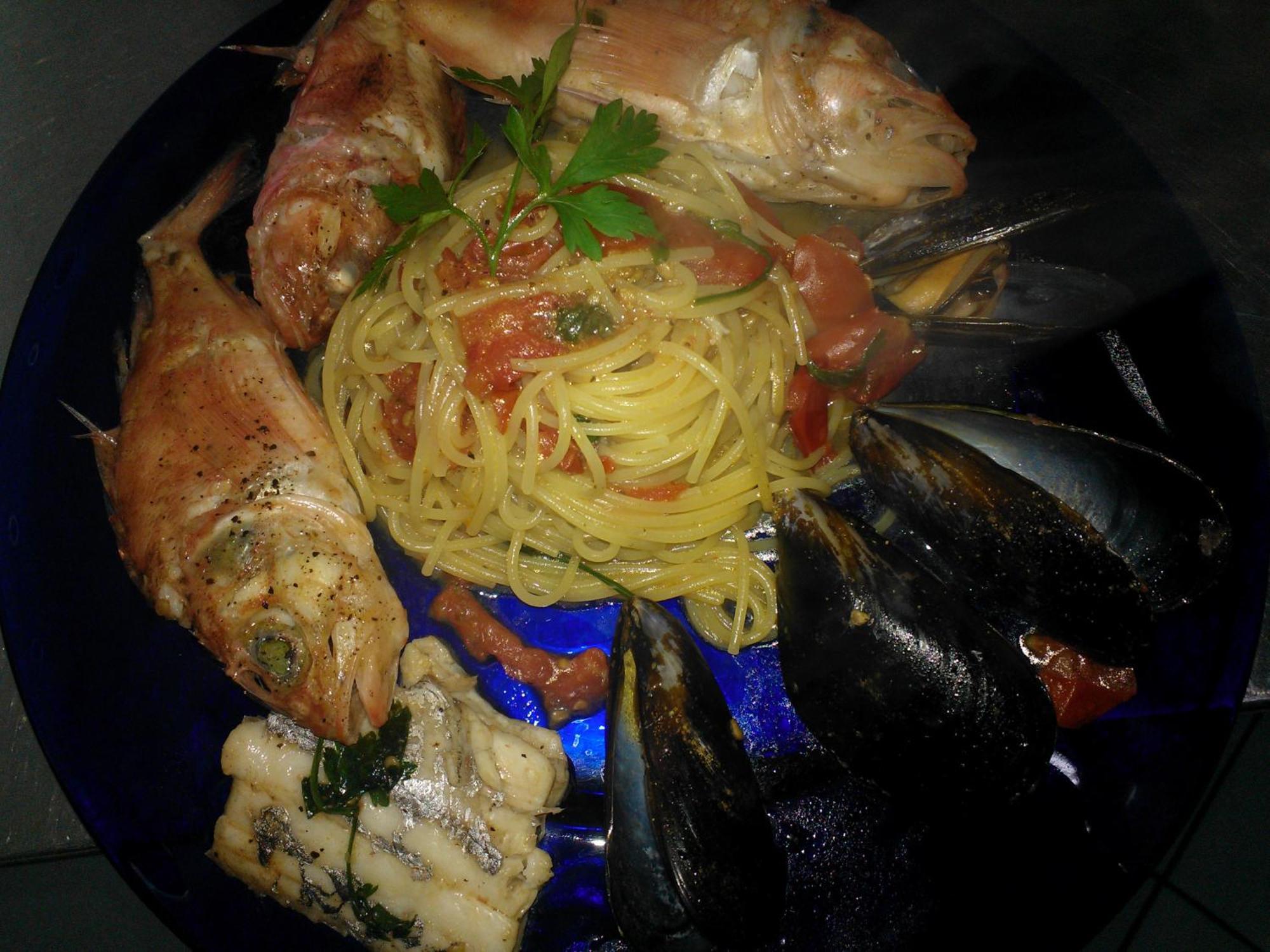 Hotel Ristorante Antica Marina 니코테라 마리나 외부 사진