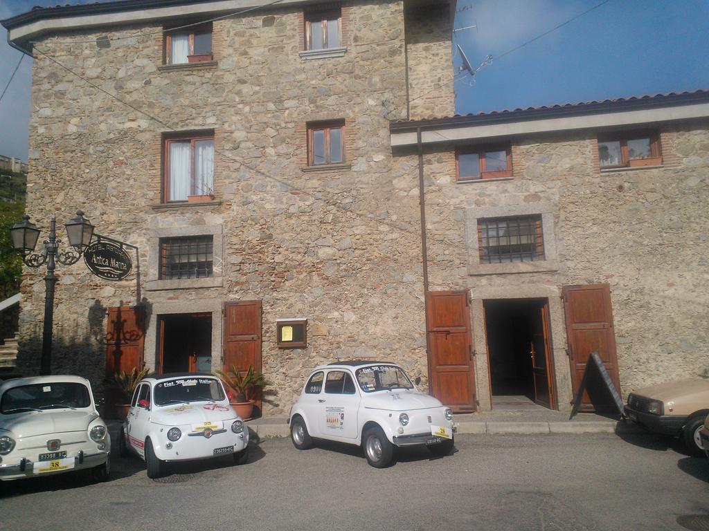 Hotel Ristorante Antica Marina 니코테라 마리나 외부 사진